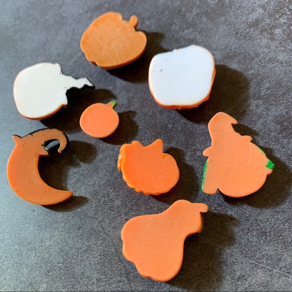 8pc Mixed Halloween Pumpkin Resin Cabochons - Picture 4 of 6